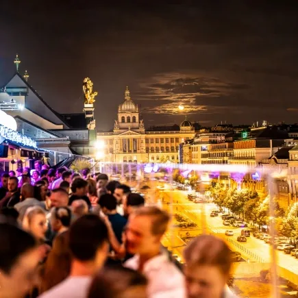 Hen Pub Crawl & Disco Club 'Duplex